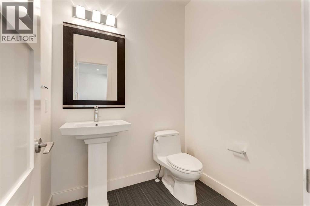 1711 27 Street SW, Calgary, Alberta  T3C 1L6 - Photo 10 - A2295209