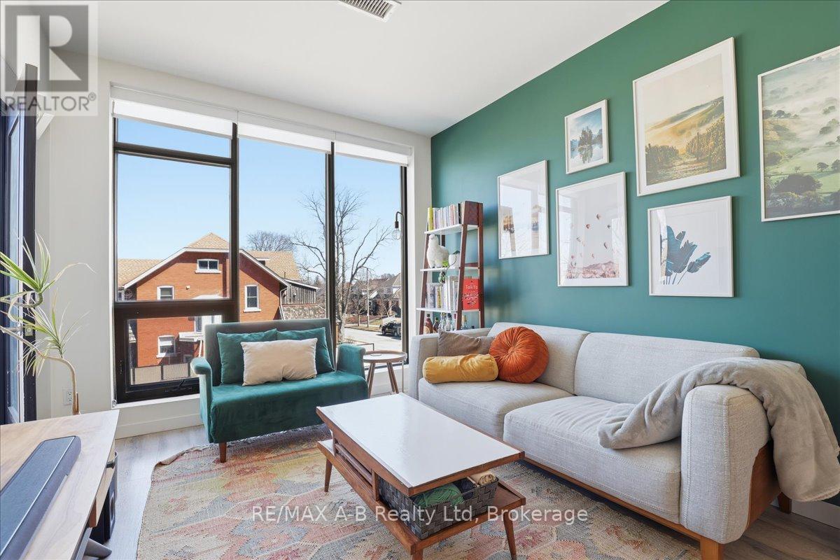 214 - 690 King Street W, Kitchener, Ontario N2G 0B9 - Photo 13 - X12939896