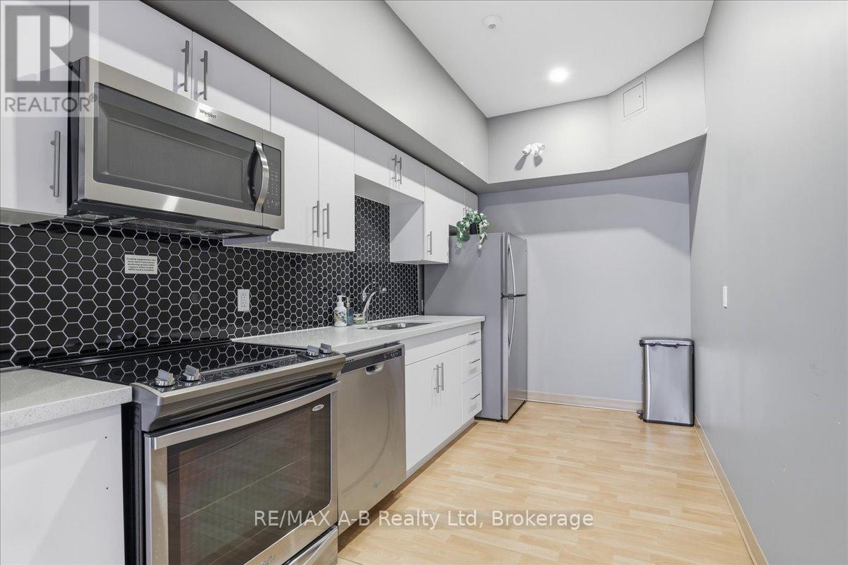 214 - 690 King Street W, Kitchener, Ontario N2G 0B9 - Photo 24 - X12939896