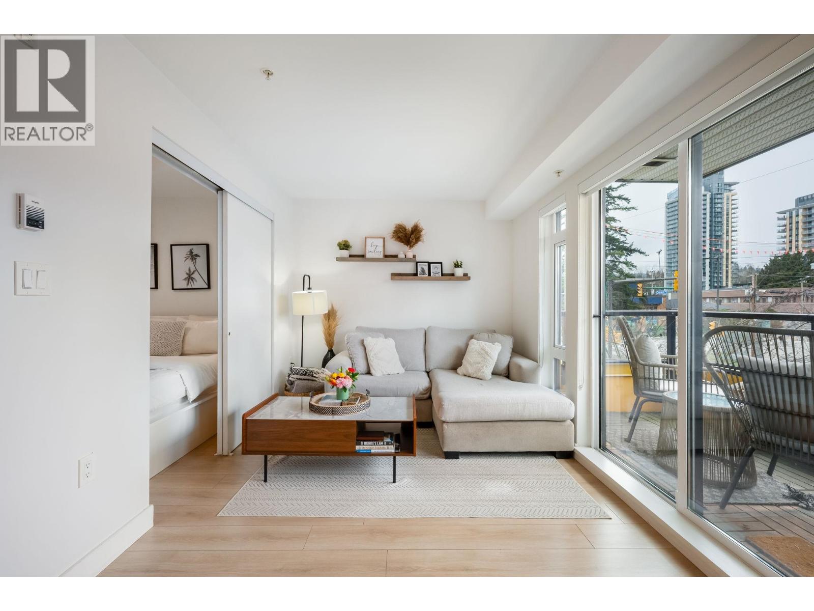 201 1519 Crown Street, North Vancouver, British Columbia  V7J 1G6 - Photo 6 - R3105252