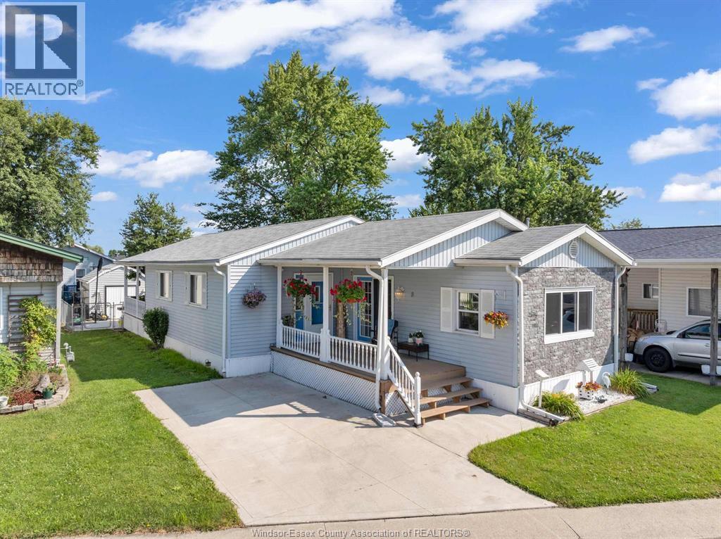 MLS# 26006609: 8 Maple, McGregor, Canada