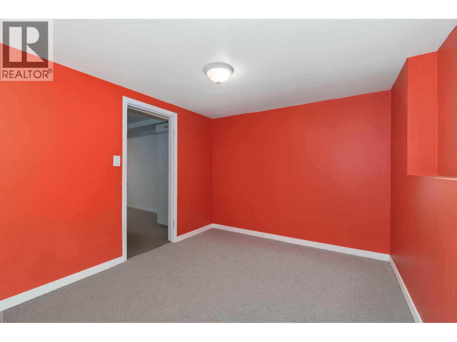 4037 Nithsdale Street, Burnaby, British Columbia  V5G 1P5 - Photo 23 - R3105254