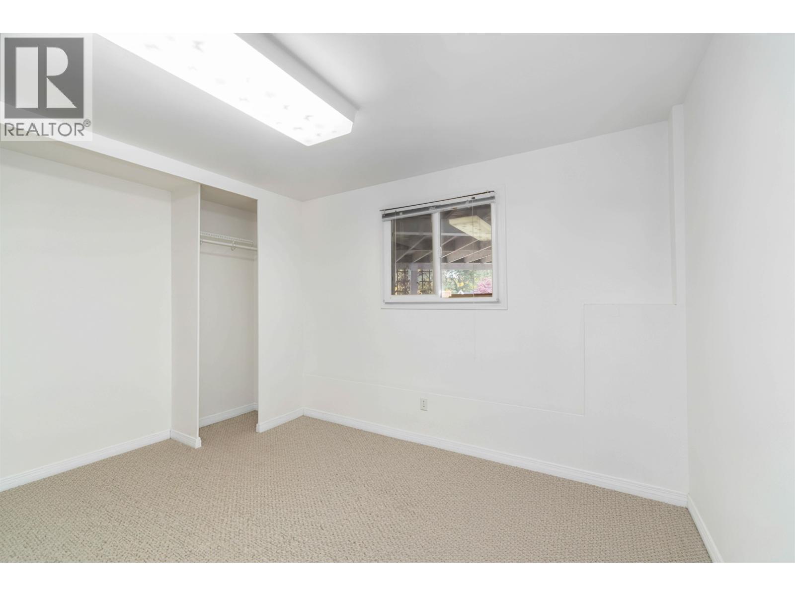 4037 Nithsdale Street, Burnaby, British Columbia  V5G 1P5 - Photo 28 - R3105254