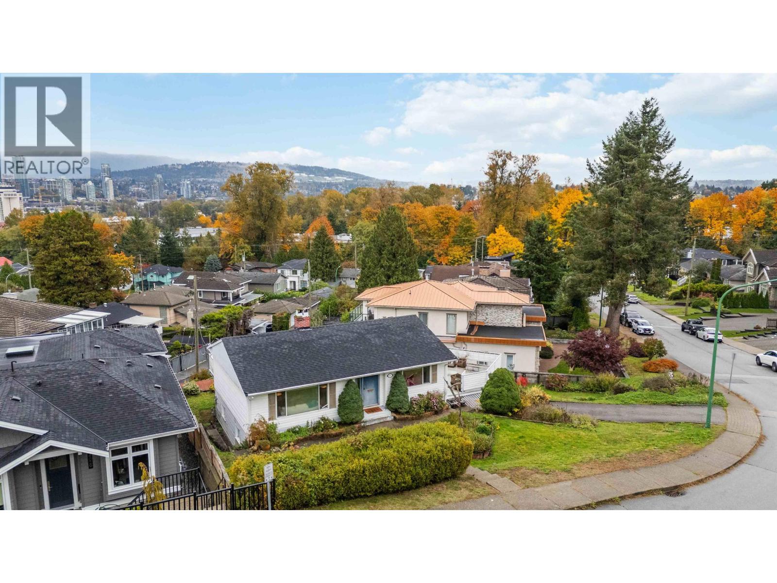 4037 Nithsdale Street, Burnaby, British Columbia  V5G 1P5 - Photo 35 - R3105254