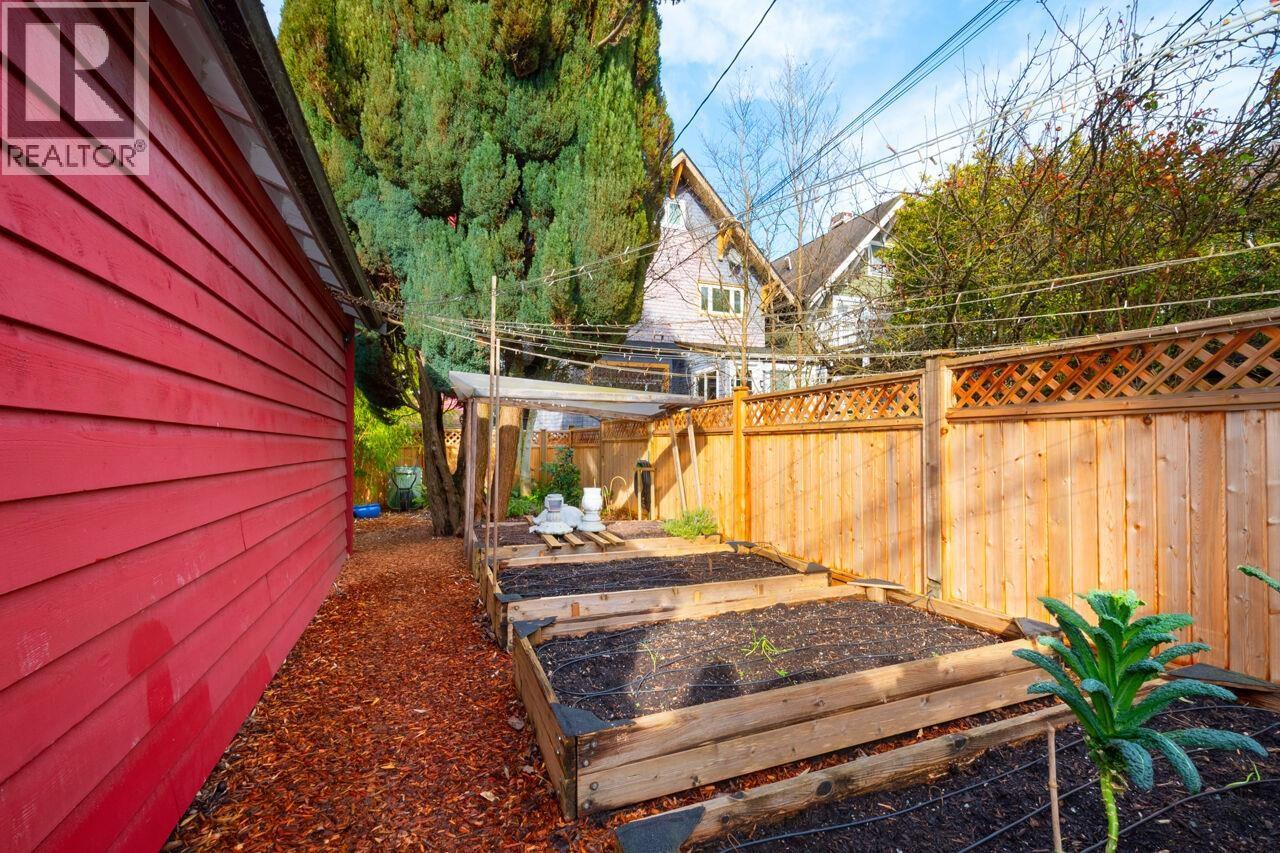 2912-14 W 3rd Avenue, Vancouver, British Columbia  V6K 1M7 - Photo 39 - R3105271