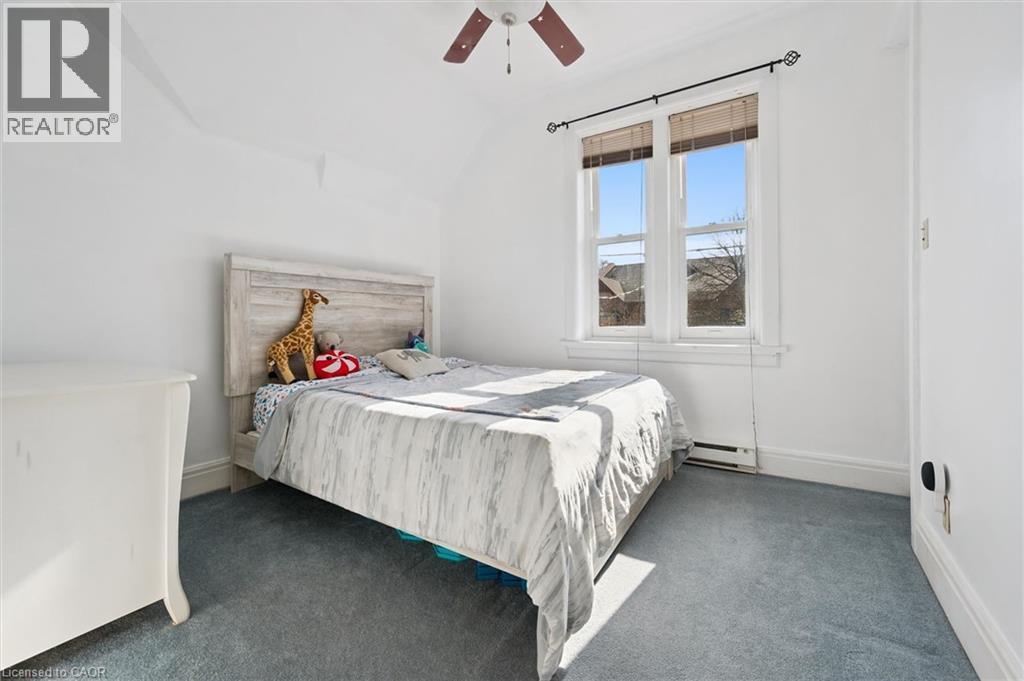 20 Linden Avenue, Kitchener, Ontario  N2G 2A4 - Photo 20 - 40800816