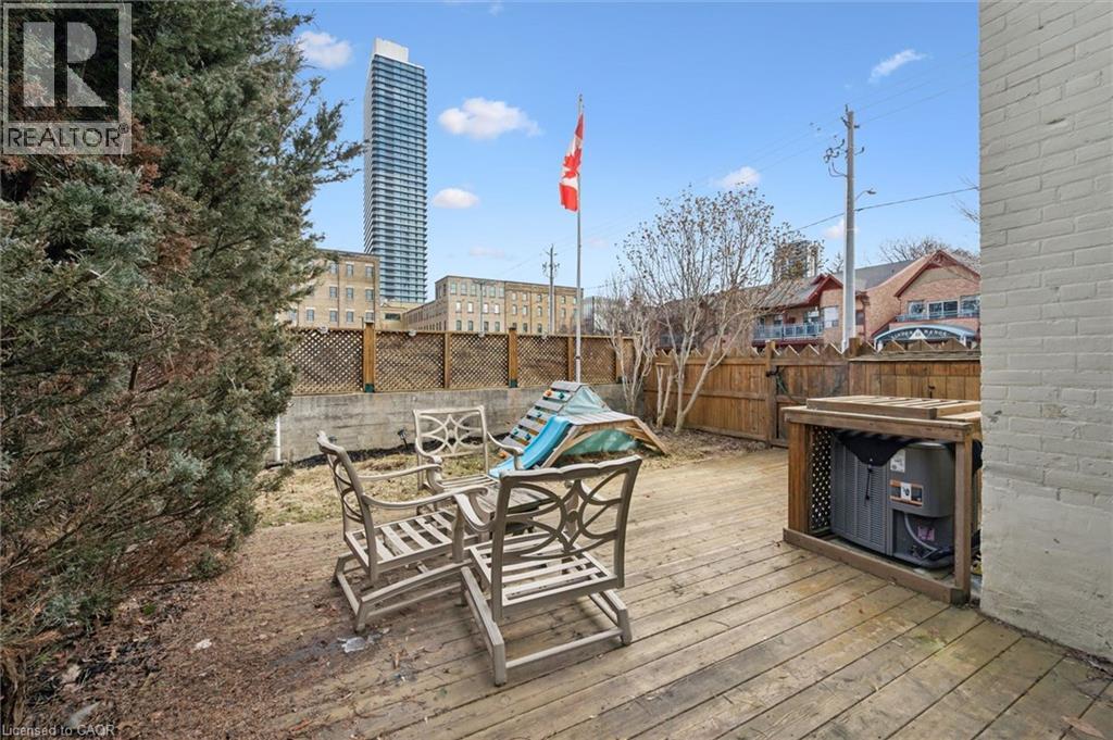 20 Linden Avenue, Kitchener, Ontario  N2G 2A4 - Photo 31 - 40800816