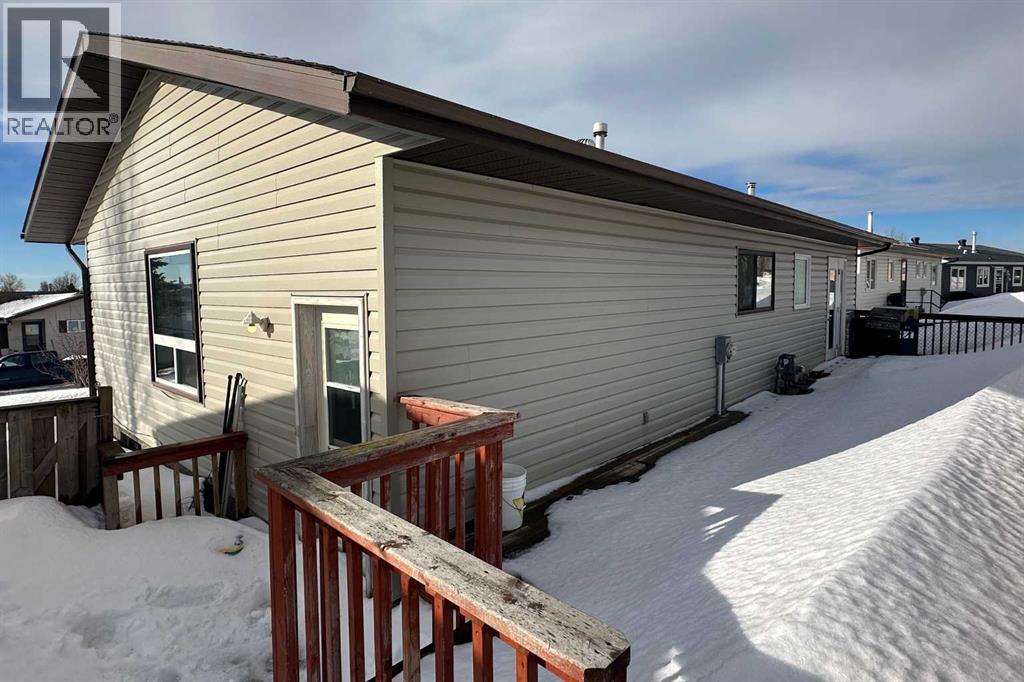 6 Hillside Avenue, Swan Hills, Alberta  T0G 2C0 - Photo 30 - A2294162