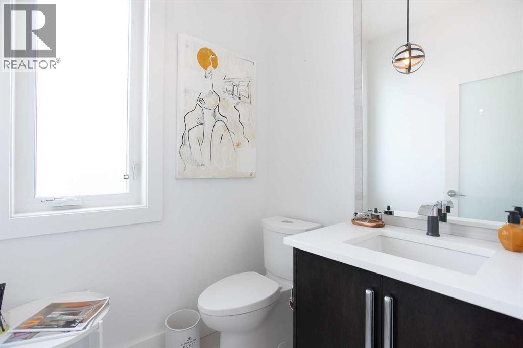 2, 2816 34 Street SW, Calgary, Alberta  T3E 2W9 - Photo 7 - A2289682