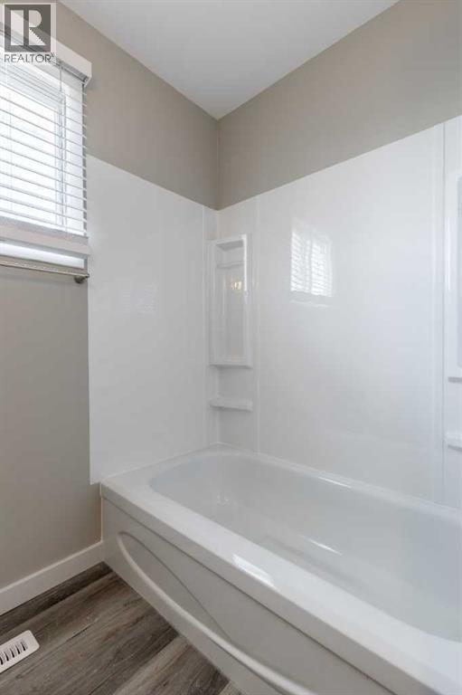 2102 13 Street N, Lethbridge, Alberta  T1H 2V5 - Photo 23 - A2295944