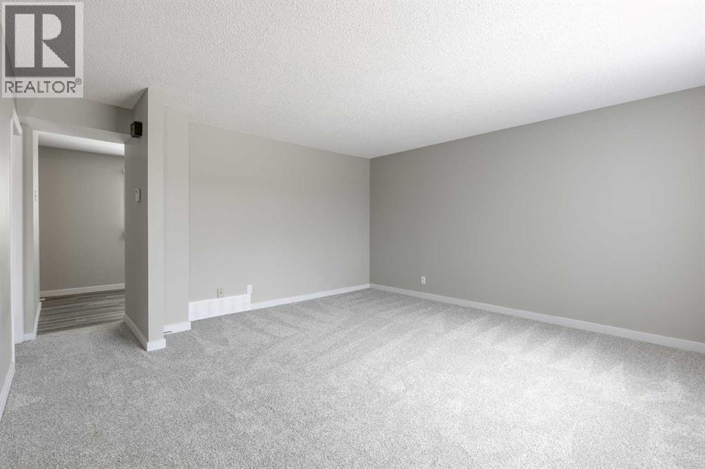 2102 13 Street N, Lethbridge, Alberta  T1H 2V5 - Photo 6 - A2295944