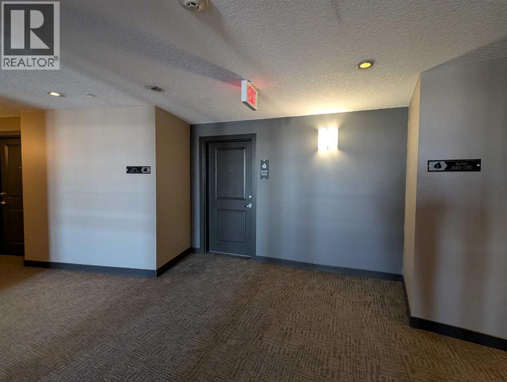 203, 35 Aspenmont Heights SW, Calgary, Alberta  T3H 0E5 - Photo 22 - A2291530