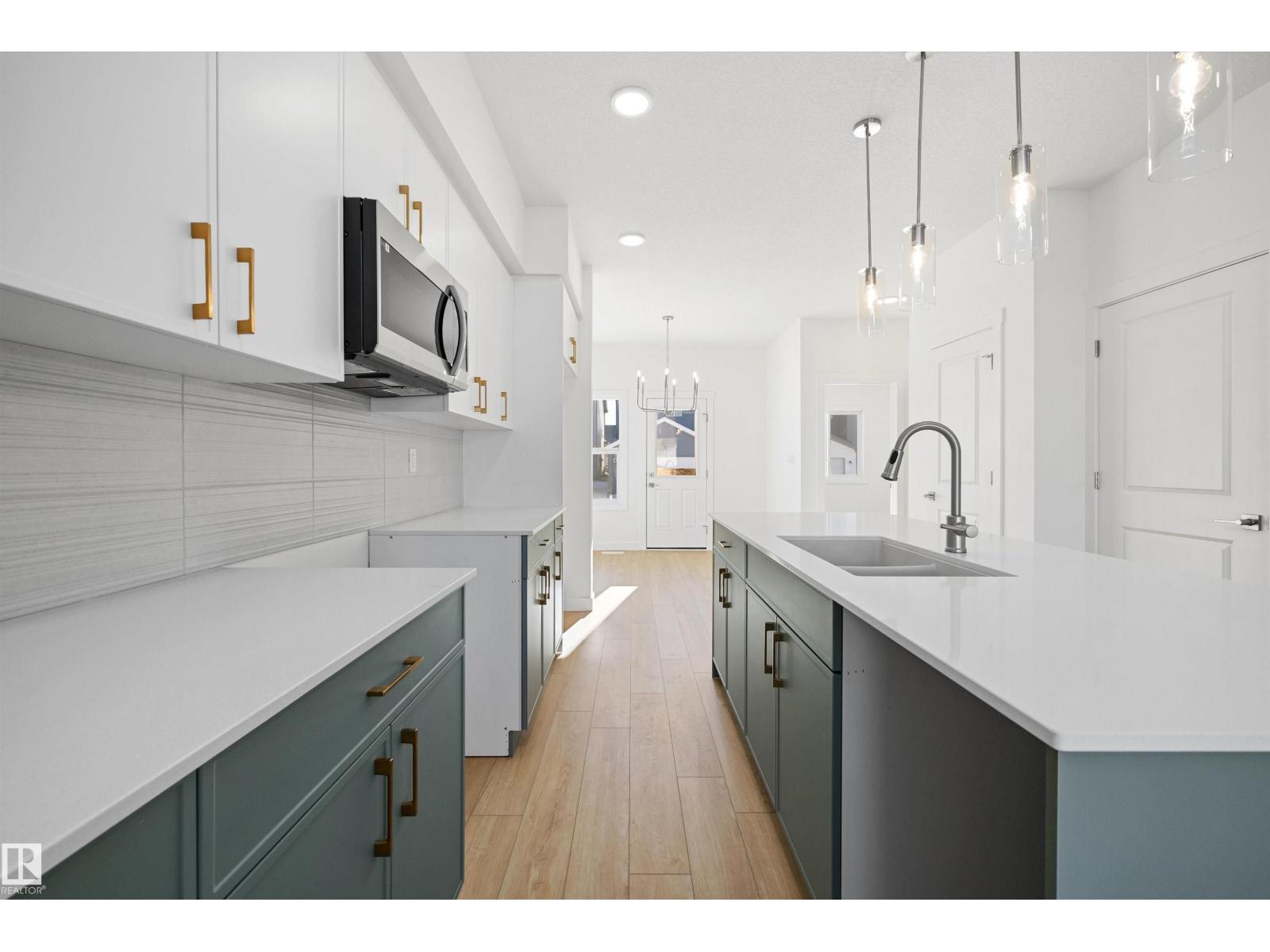 20711 43 Av Nw, Edmonton, Alberta  T6M 3E3 - Photo 12 - E4475739