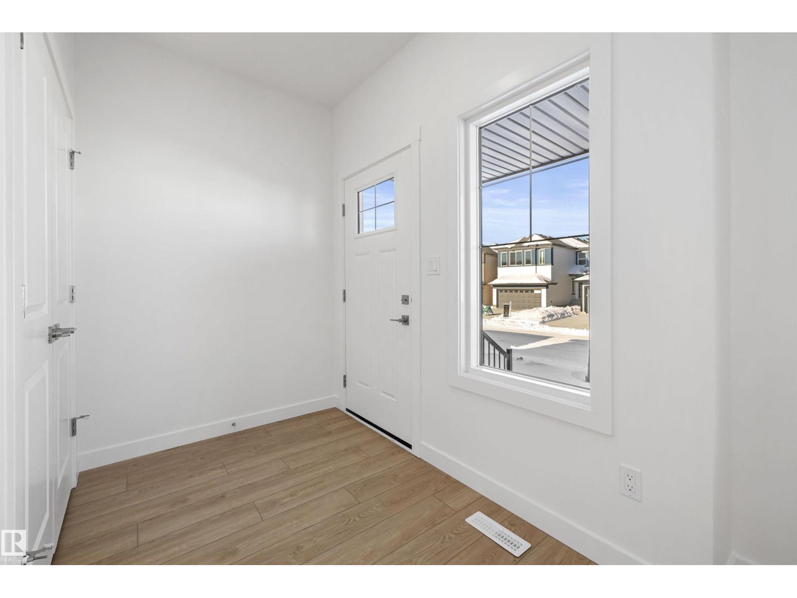 20711 43 Av Nw, Edmonton, Alberta  T6M 3E3 - Photo 3 - E4475739