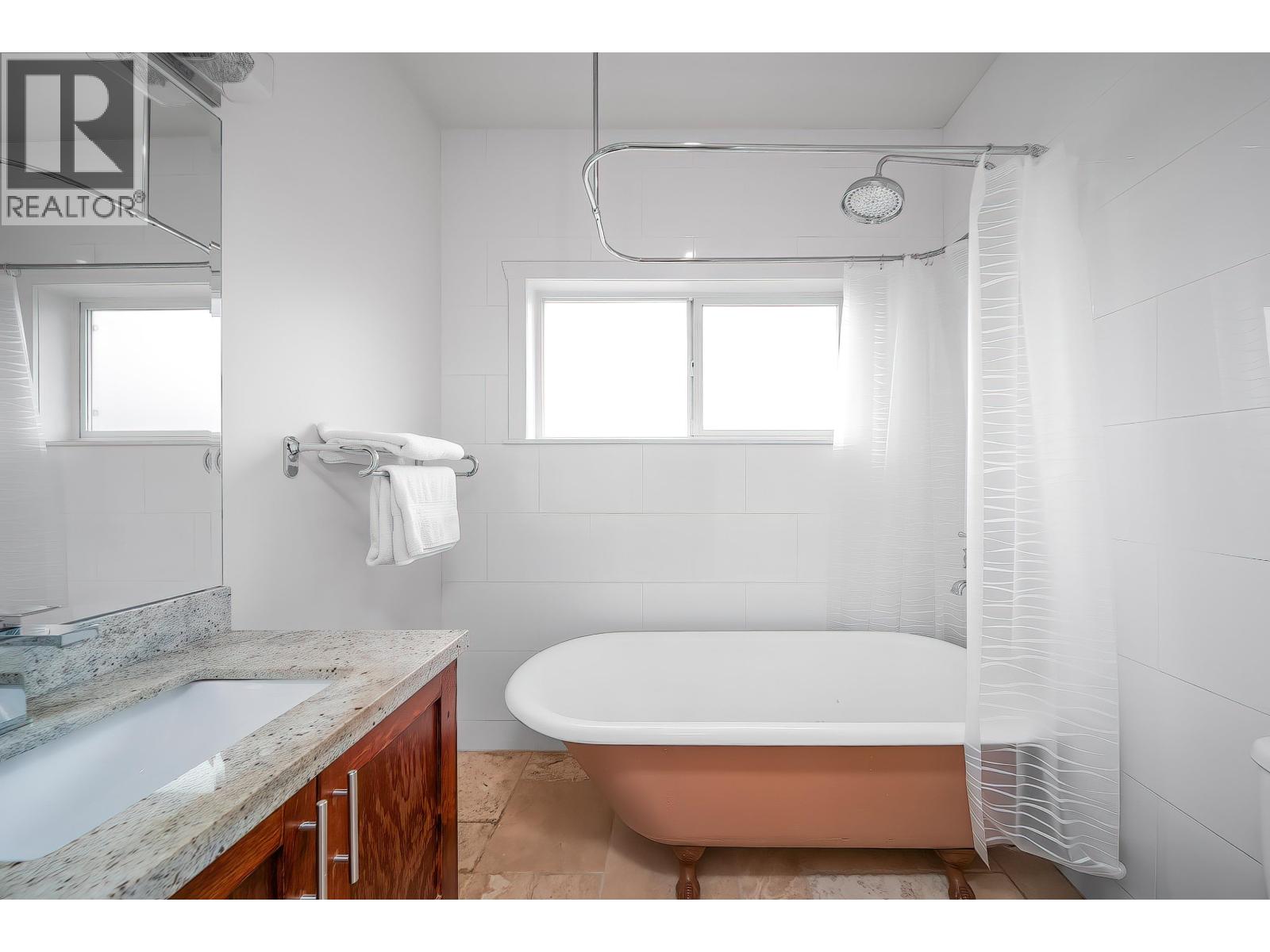 2123 Seventh Avenue, New Westminster, British Columbia  V3M 2L7 - Photo 17 - R3105150