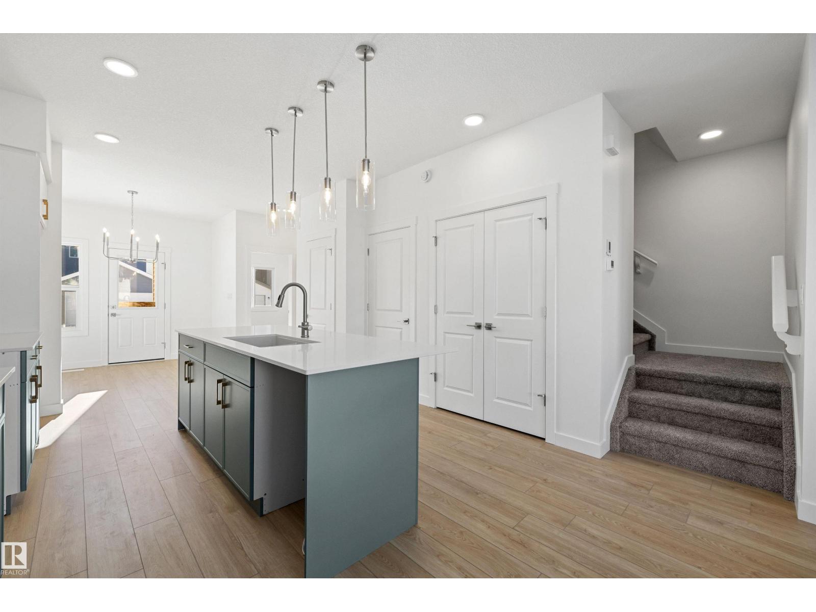 20711 43 Av Nw, Edmonton, Alberta  T6M 3E3 - Photo 11 - E4475739