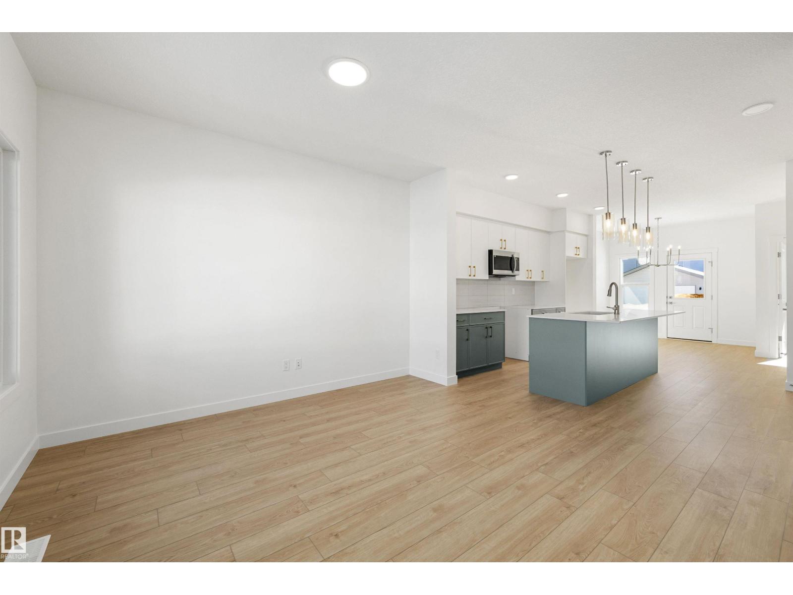 20711 43 Av Nw, Edmonton, Alberta  T6M 3E3 - Photo 4 - E4475739