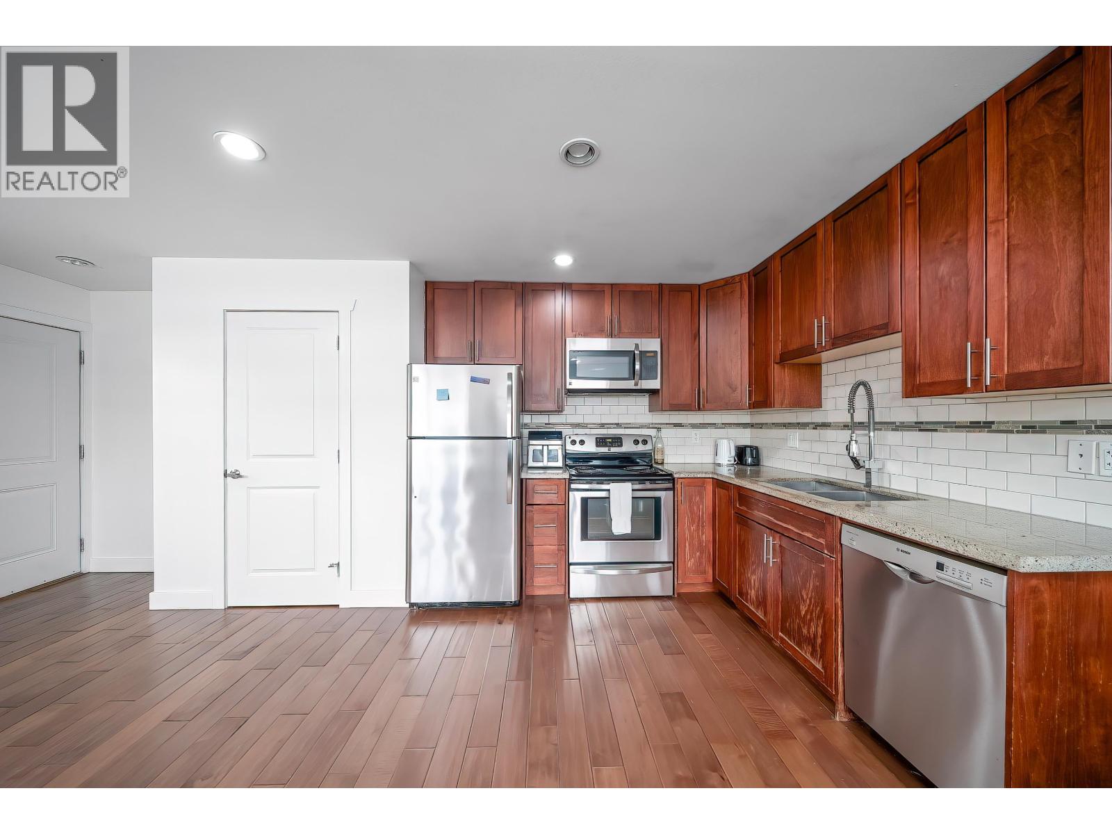 2123 Seventh Avenue, New Westminster, British Columbia  V3M 2L7 - Photo 32 - R3105150