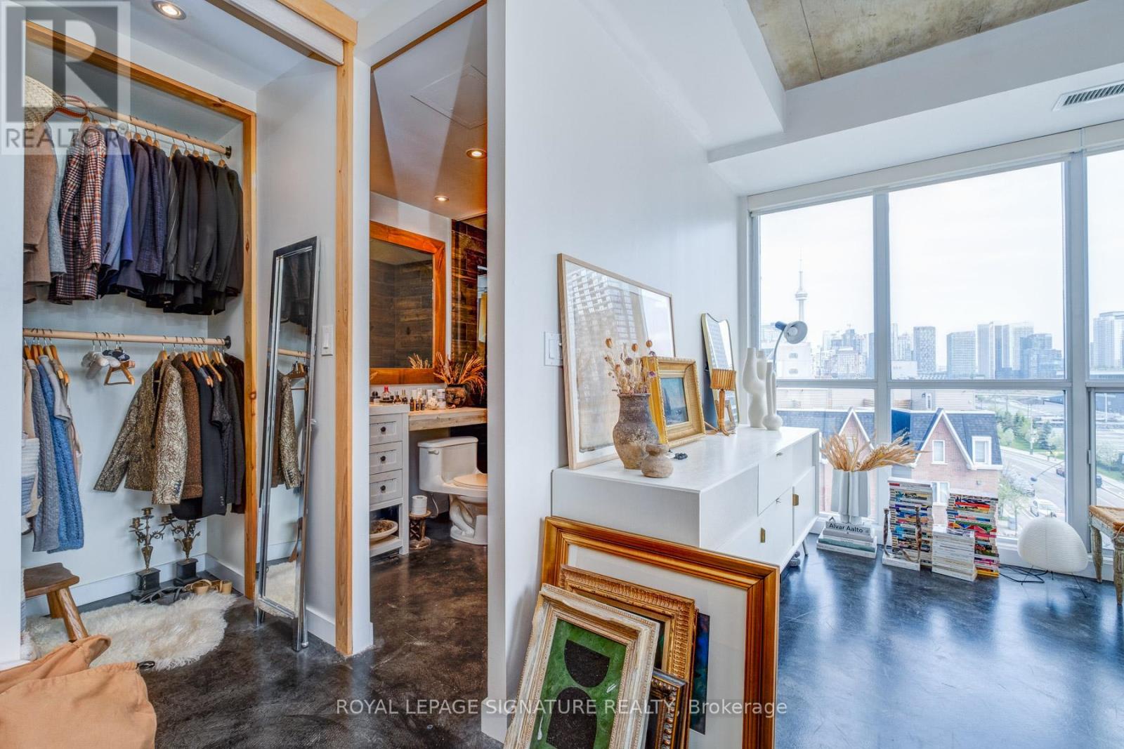 510 - 1 Shaw Street, Toronto, Ontario  M6K 0A1 - Photo 14 - C12939800