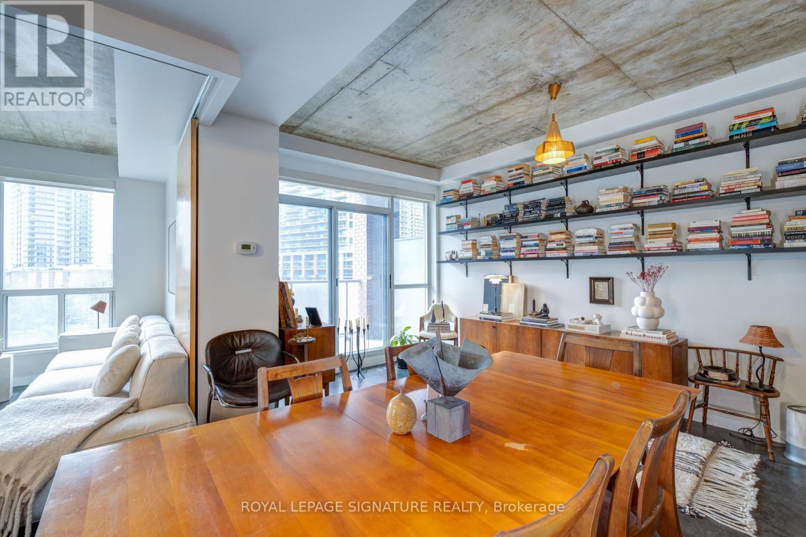 510 - 1 Shaw Street, Toronto, Ontario  M6K 0A1 - Photo 5 - C12939800