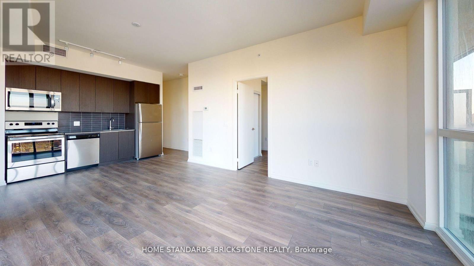 506 - 3237 Bayview Avenue, Toronto, Ontario  M2K 2N4 - Photo 2 - C12939806