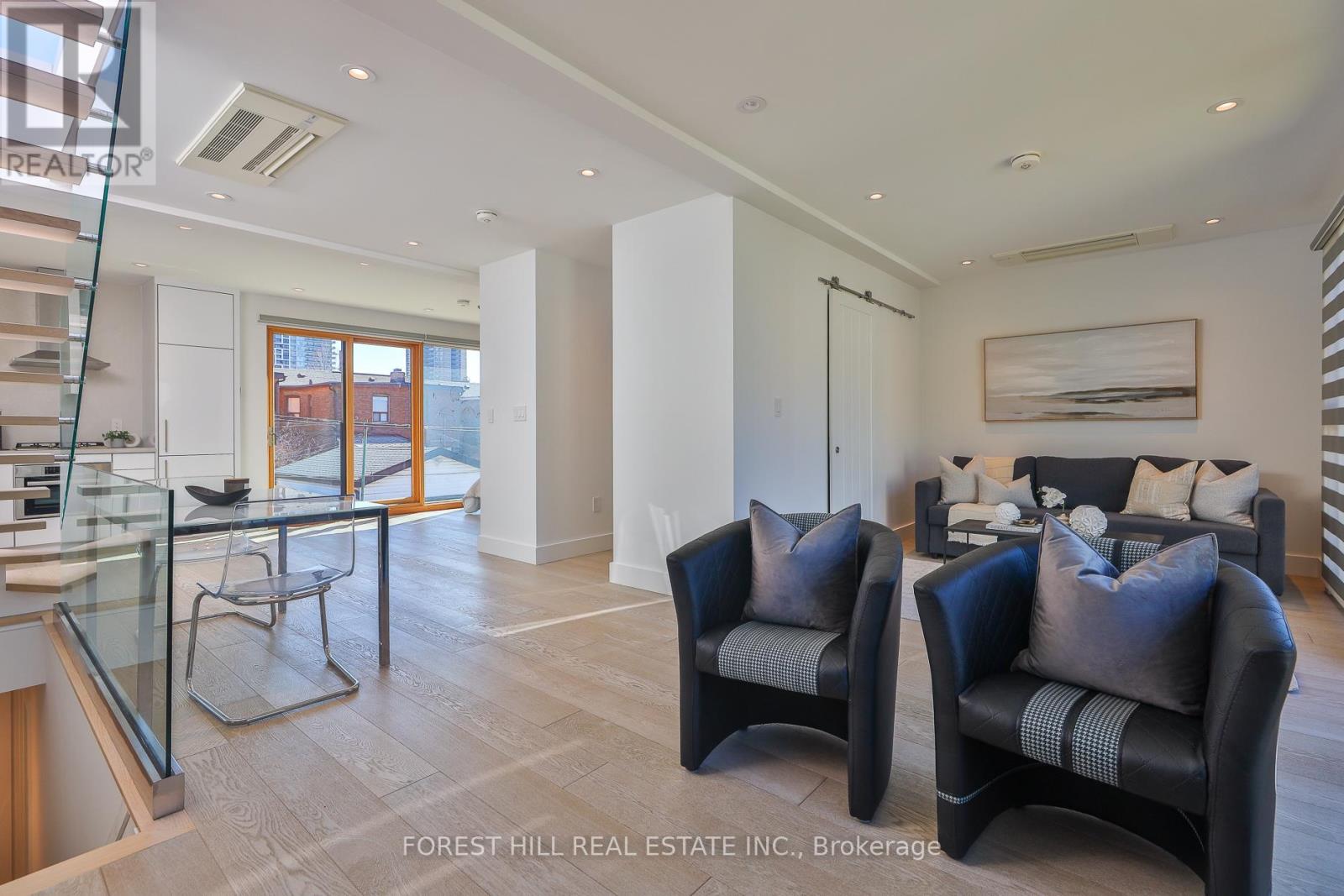 163 Wychwood Avenue, Toronto, Ontario  M6C 2T4 - Photo 32 - C12939826