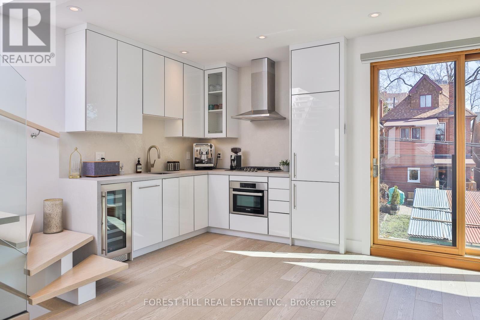 163 Wychwood Avenue, Toronto, Ontario  M6C 2T4 - Photo 36 - C12939826