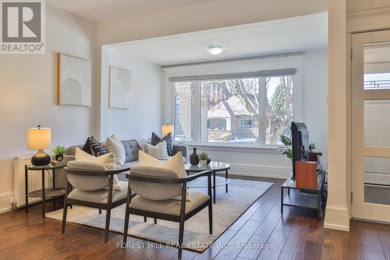 163 Wychwood Avenue, Toronto, Ontario  M6C 2T4 - Photo 4 - C12939826