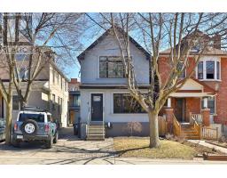 163 WYCHWOOD AVENUE, Toronto, Ontario