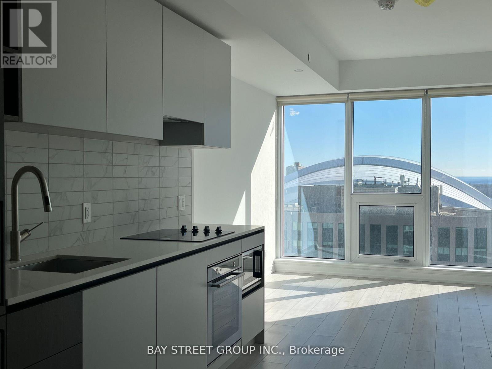 2515 - 55 Mercer Street, Toronto, Ontario  M5V 0W4 - Photo 4 - C12939852