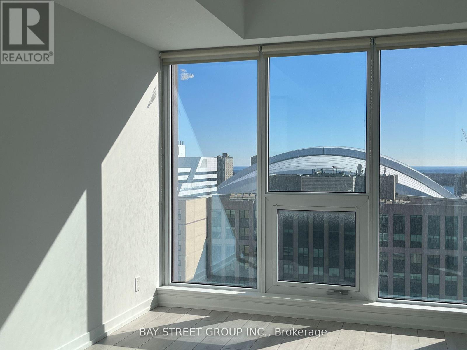 2515 - 55 Mercer Street, Toronto, Ontario  M5V 0W4 - Photo 8 - C12939852