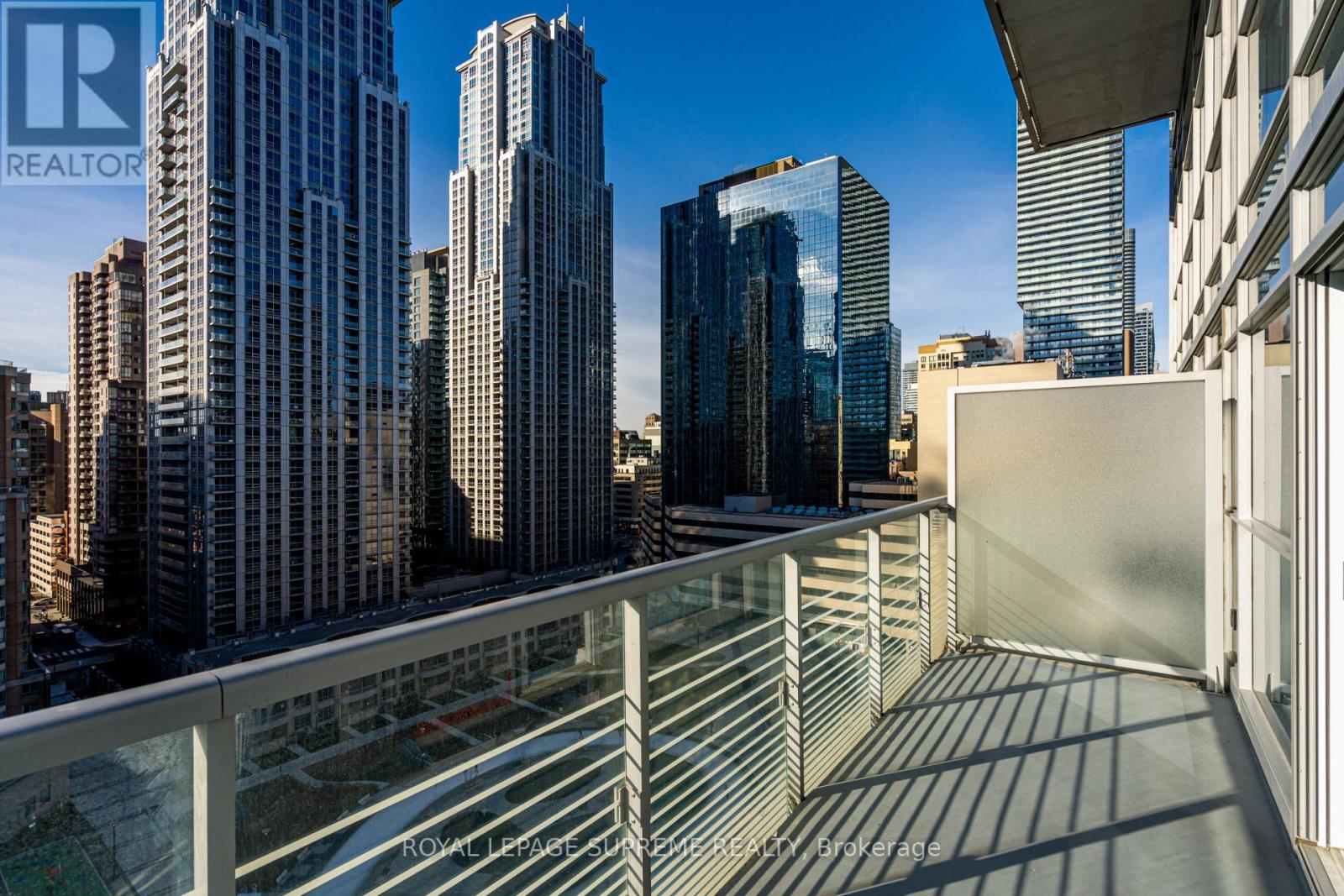 1122 - 386 Yonge Street, Toronto, Ontario  M5B 0A5 - Photo 20 - C12939892