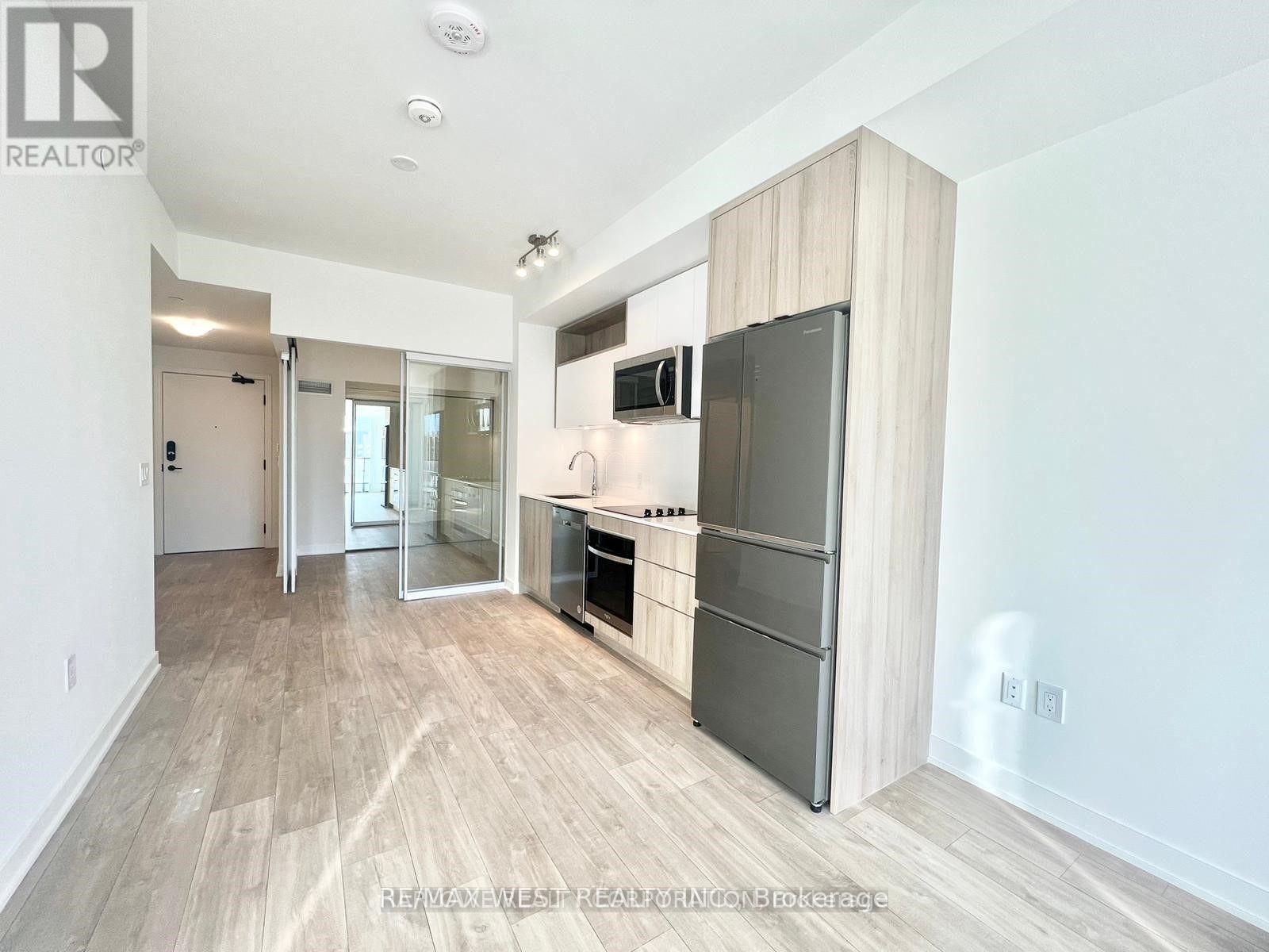 765 W - 135 Lower Sherbourne Street, Toronto, Ontario  M5A 1Y4 - Photo 2 - C12939900