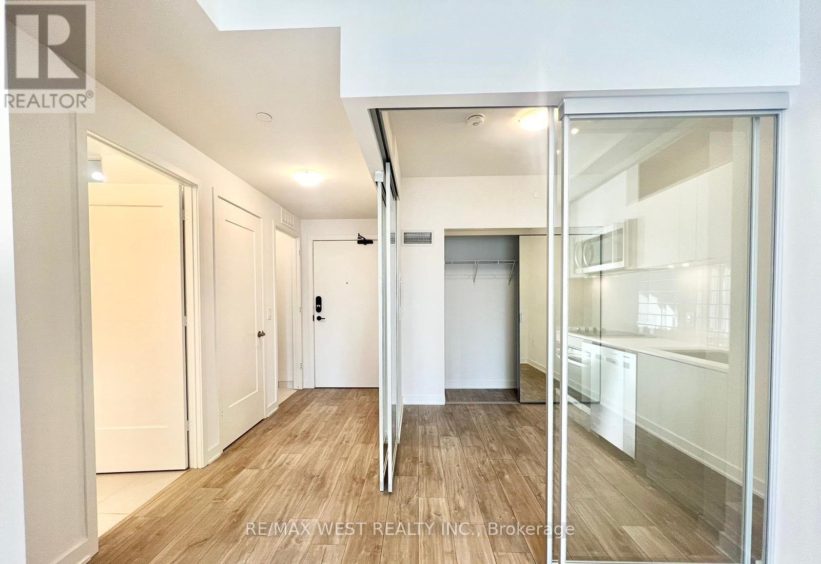 765 W - 135 Lower Sherbourne Street, Toronto, Ontario  M5A 1Y4 - Photo 3 - C12939900