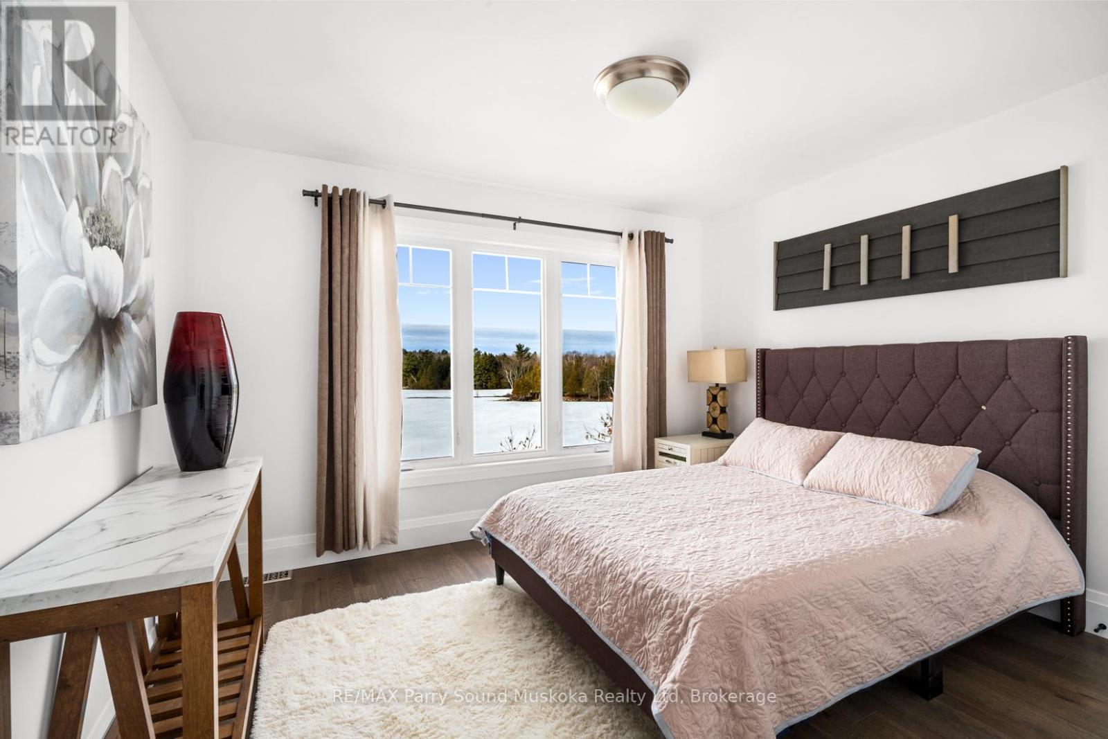 730 124 Highway, Mckellar, Ontario  P0G 1C0 - Photo 14 - X12879836