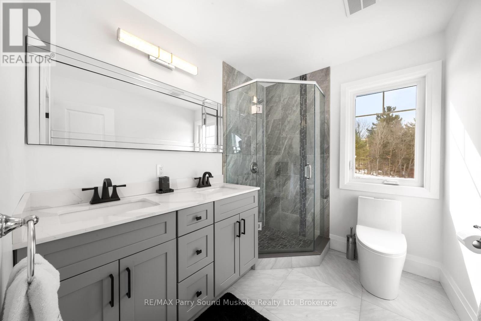 730 124 Highway, Mckellar, Ontario  P0G 1C0 - Photo 17 - X12879836