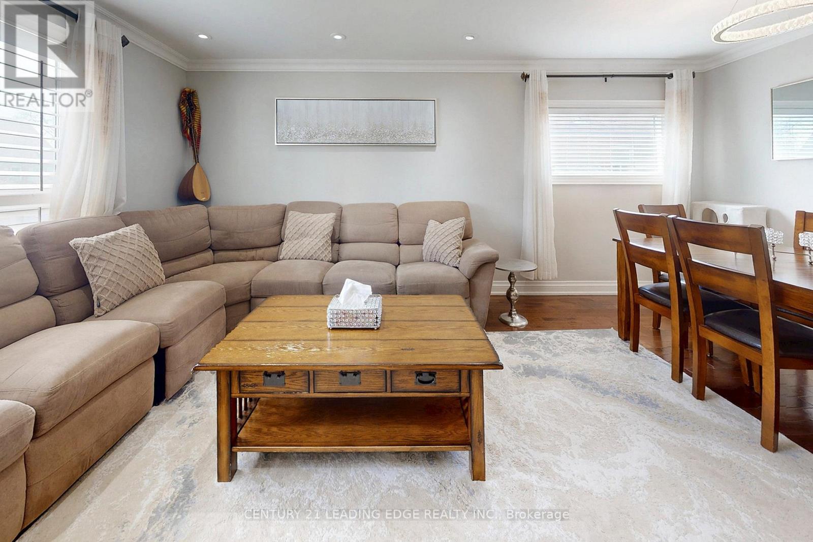 27 Archwood Crescent, Toronto, Ontario  M1R 3M1 - Photo 5 - E12939848