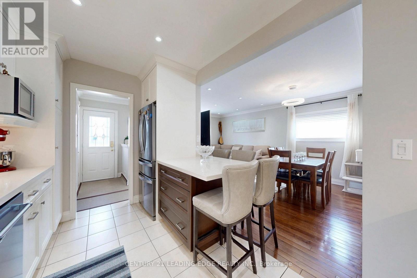 27 Archwood Crescent, Toronto, Ontario  M1R 3M1 - Photo 9 - E12939848