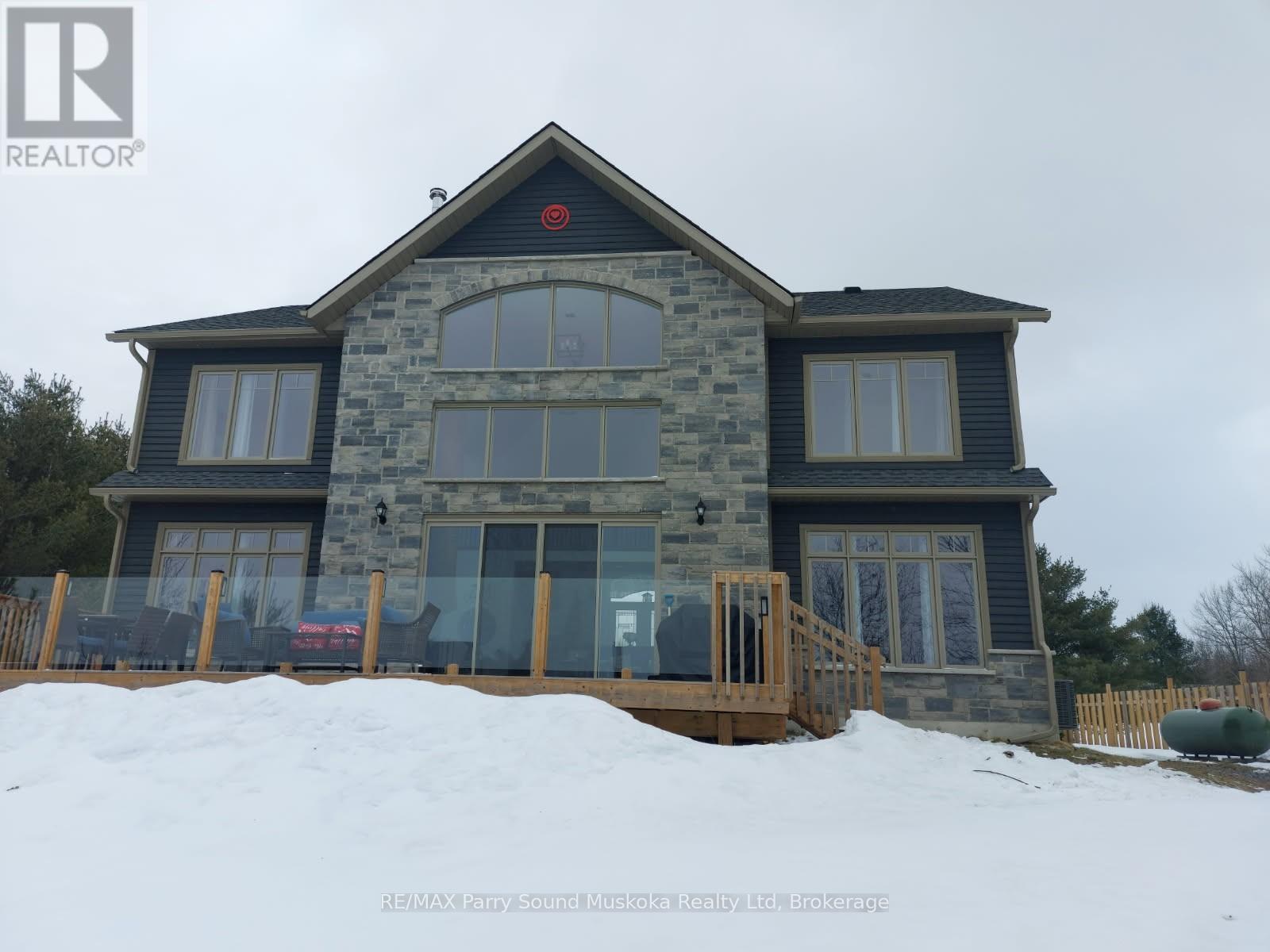 730 124 Highway, Mckellar, Ontario  P0G 1C0 - Photo 35 - X12879836