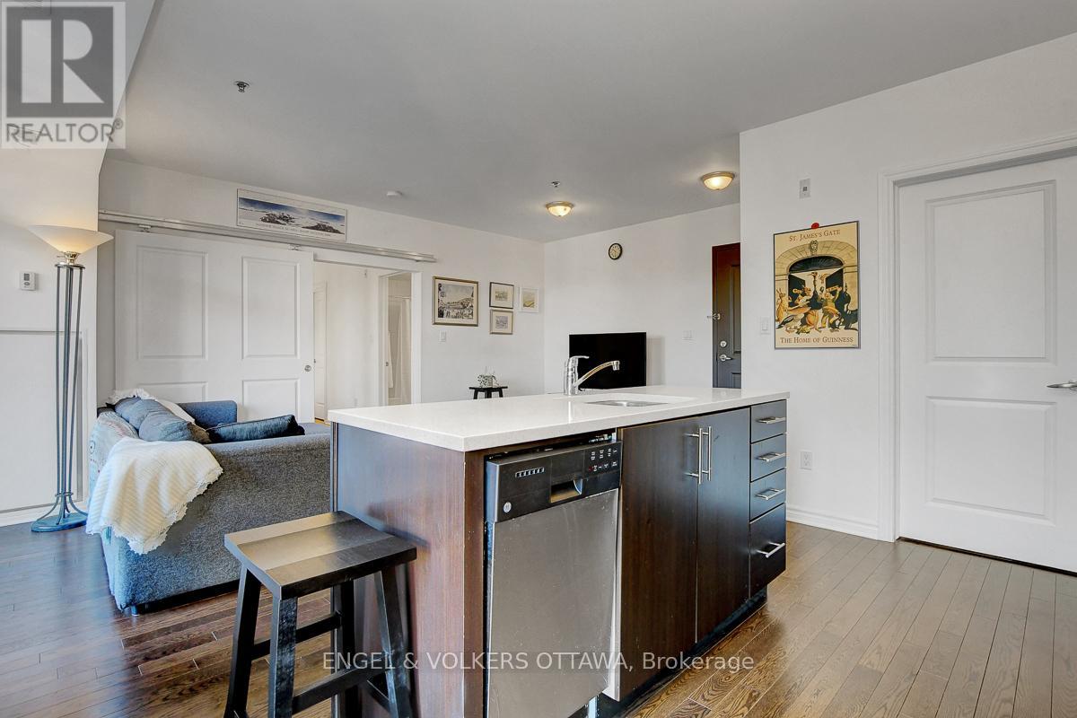 428 - 429 Kent Street, Ottawa, Ontario  K2P 1B5 - Photo 12 - X12939836