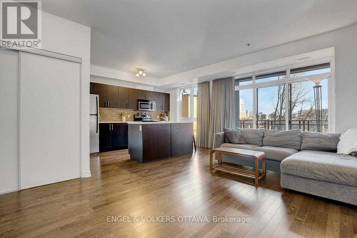 428 - 429 Kent Street, Ottawa, Ontario  K2P 1B5 - Photo 4 - X12939836