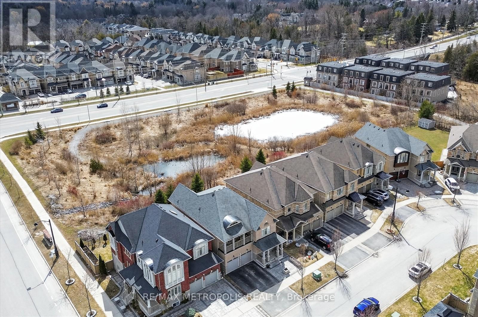 105 Stockell Crescent, Ajax, Ontario L1T 0M4 - Photo 21 - E12930166