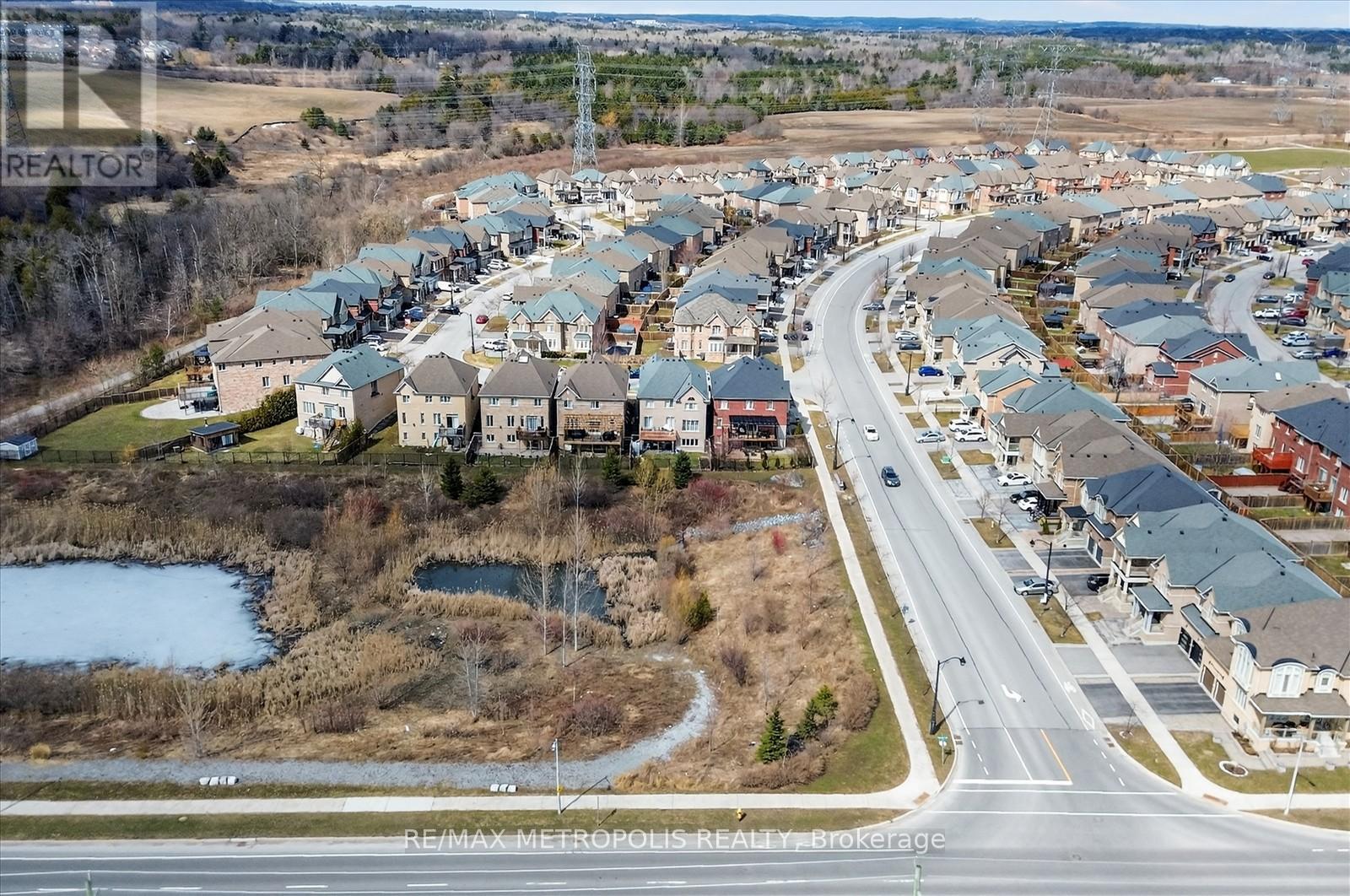 105 Stockell Crescent, Ajax, Ontario L1T 0M4 - Photo 23 - E12930166