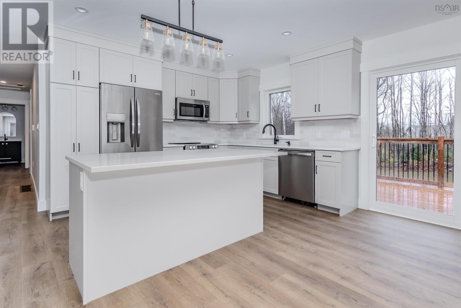 43 Emerson Drive, Howie Centre, Nova Scotia  B1L 1H1 - Photo 6 - 202528491