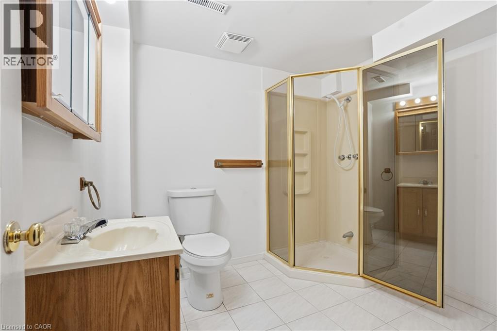 2097 Edgebank Court, Burlington, Ontario  L7M 2S8 - Photo 35 - 40811377