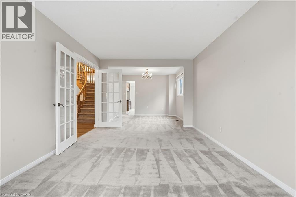 2097 Edgebank Court, Burlington, Ontario  L7M 2S8 - Photo 8 - 40811377