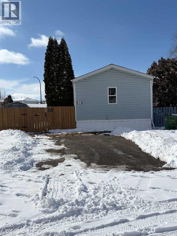 40, 5344 76 Street, Red Deer, Alberta  T4P 2A6 - Photo 2 - A2297102