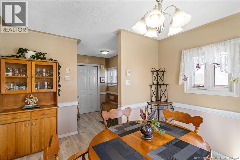 1540 Sunset Drive, Bathurst, New Brunswick  E2A 3P3 - Photo 11 - NB136107
