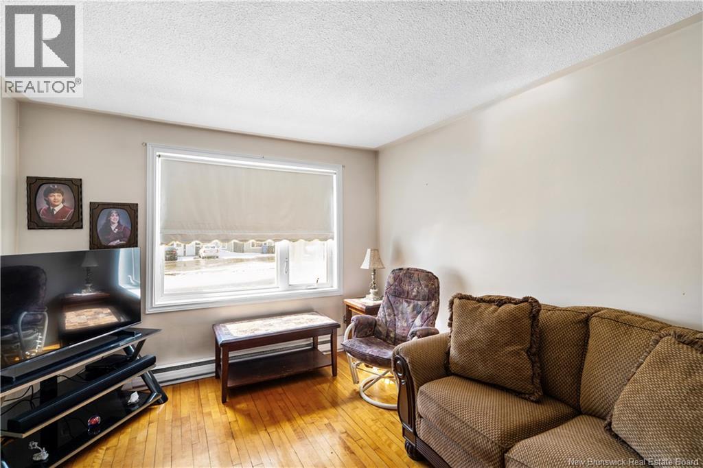 1540 Sunset Drive, Bathurst, New Brunswick  E2A 3P3 - Photo 16 - NB136107