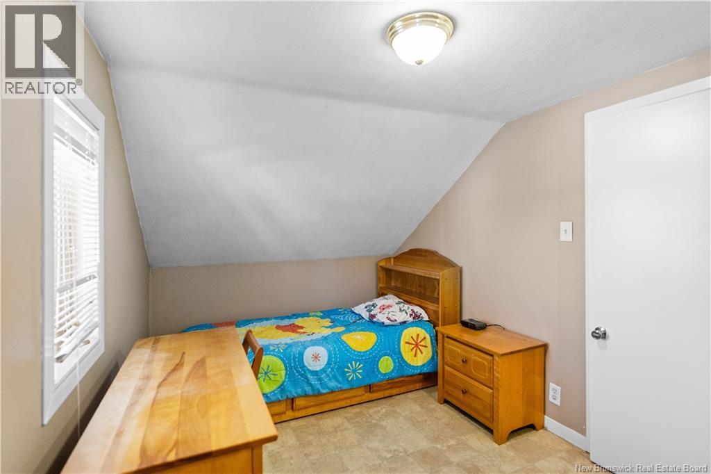 1540 Sunset Drive, Bathurst, New Brunswick  E2A 3P3 - Photo 19 - NB136107